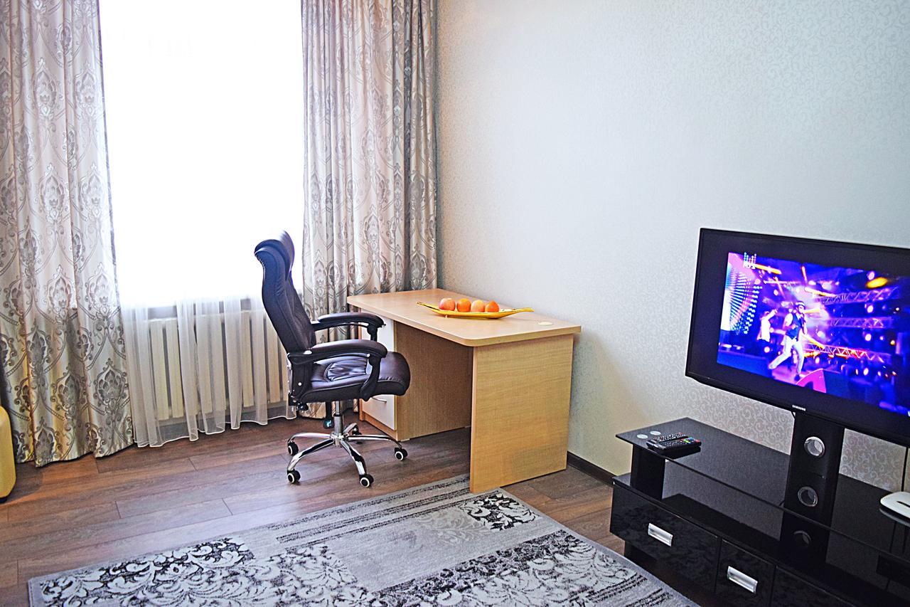 Luxury Palace Apartment Bishkek Exterior photo