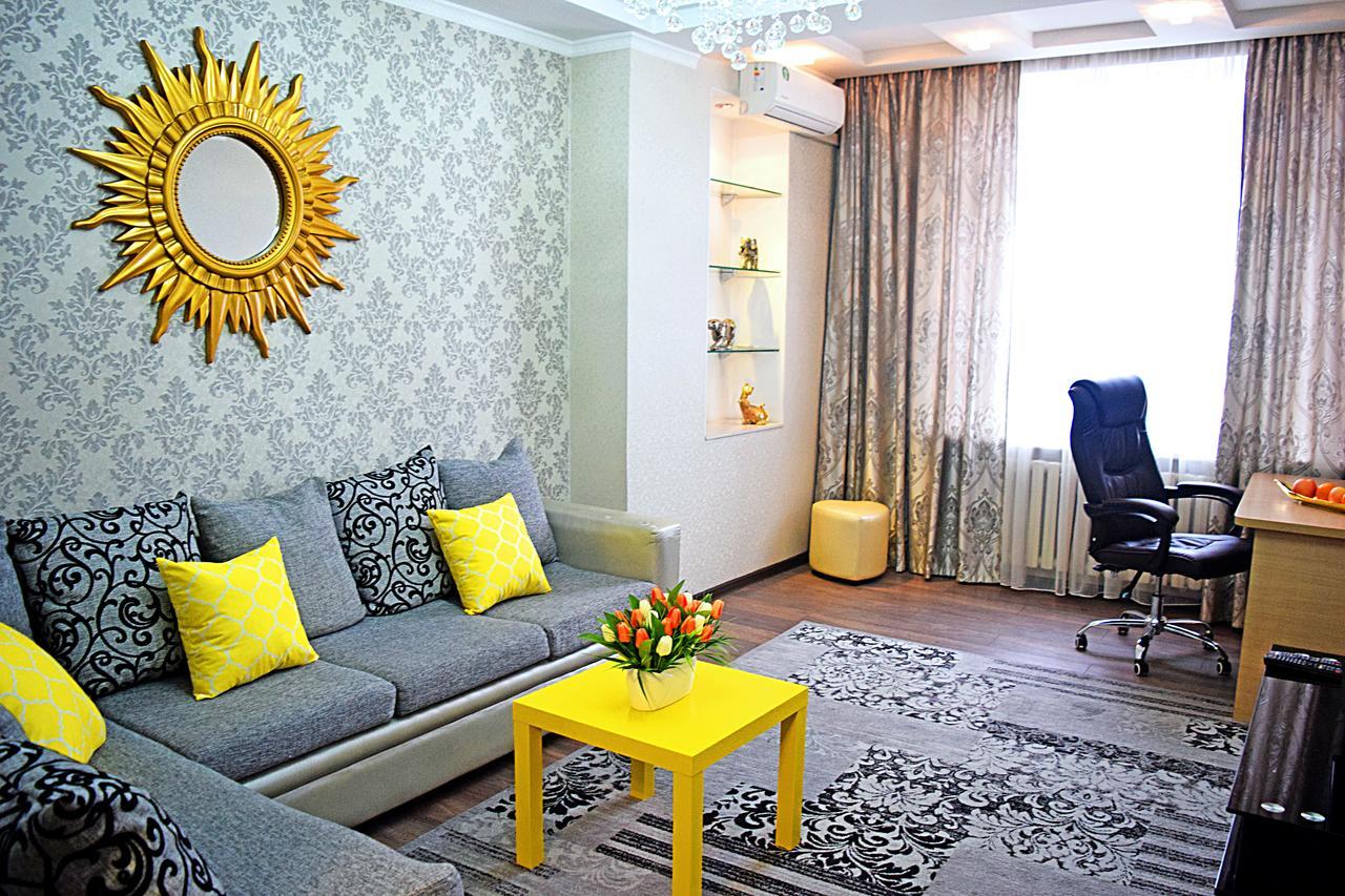 Luxury Palace Apartment Bishkek Exterior photo