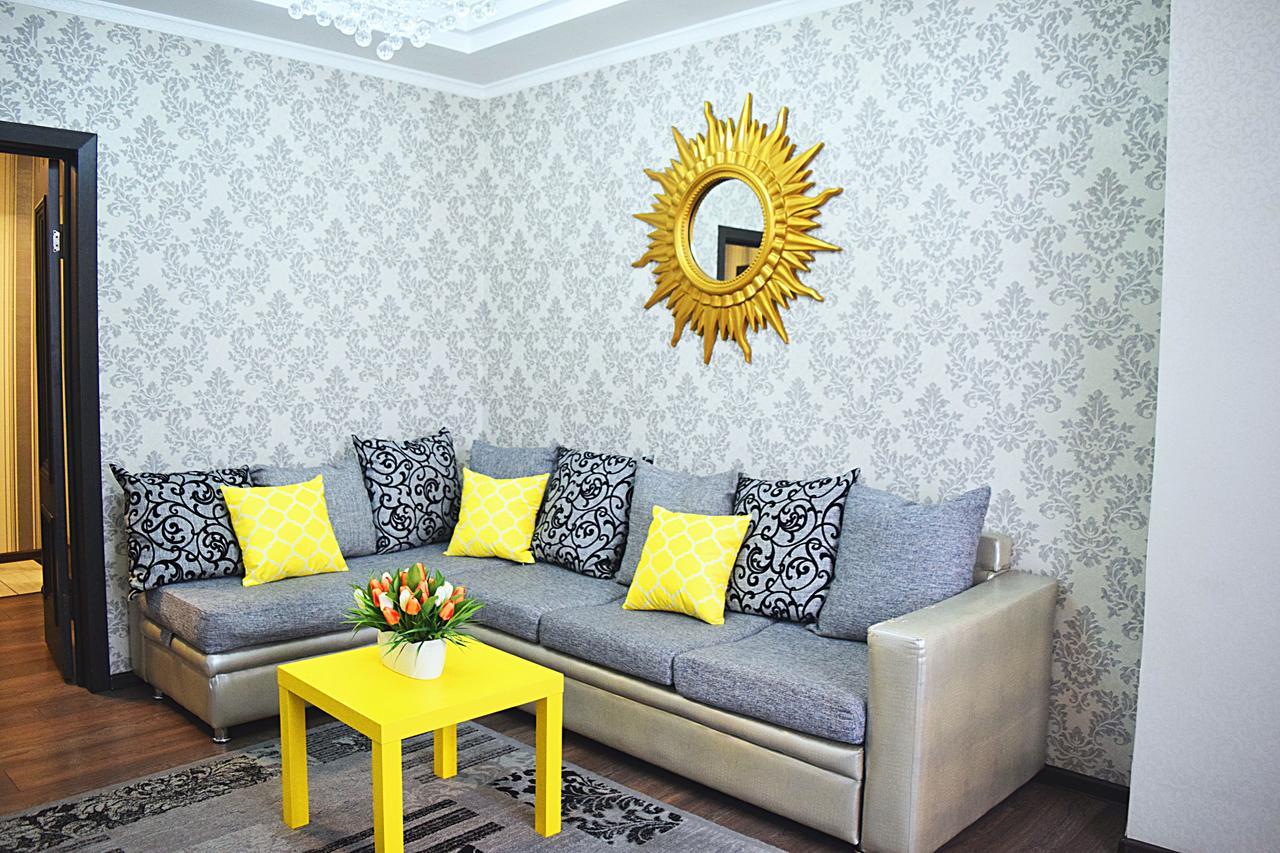 Luxury Palace Apartment Bishkek Exterior photo