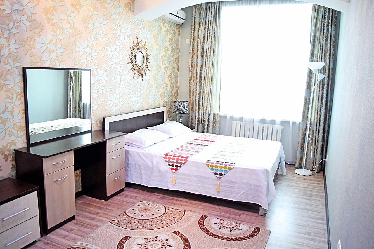 Luxury Palace Apartment Bishkek Exterior photo